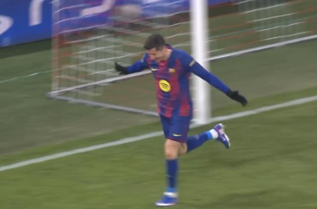 新2手机网址-莱万欧冠生涯已攻破39队大门超过C罗，仅次于梅西